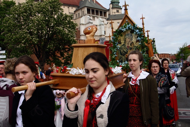 Procesja z Wawelu na Skałkę 2019