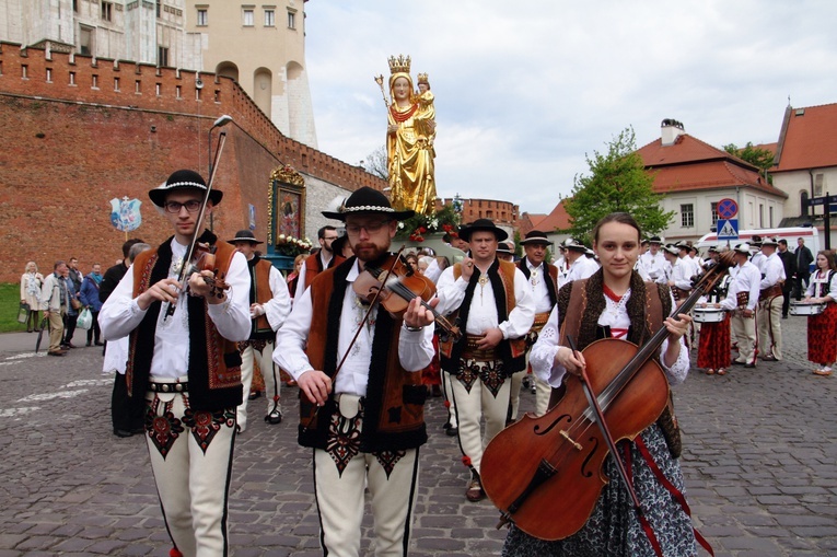 Procesja z Wawelu na Skałkę 2019