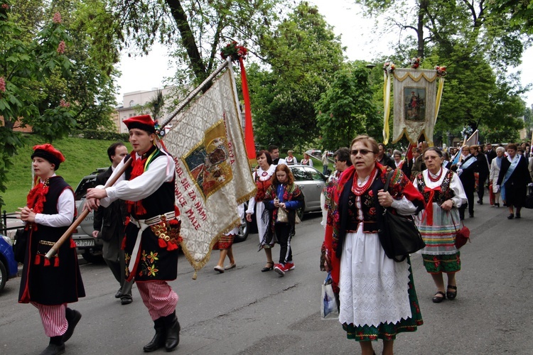 Procesja z Wawelu na Skałkę 2019