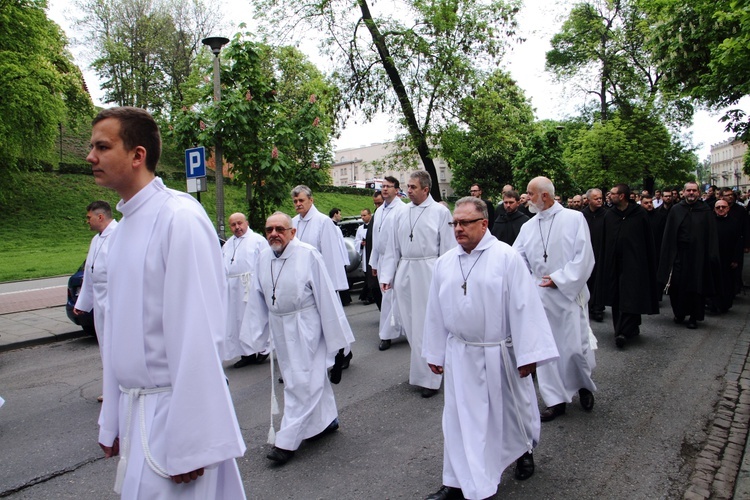 Procesja z Wawelu na Skałkę 2019