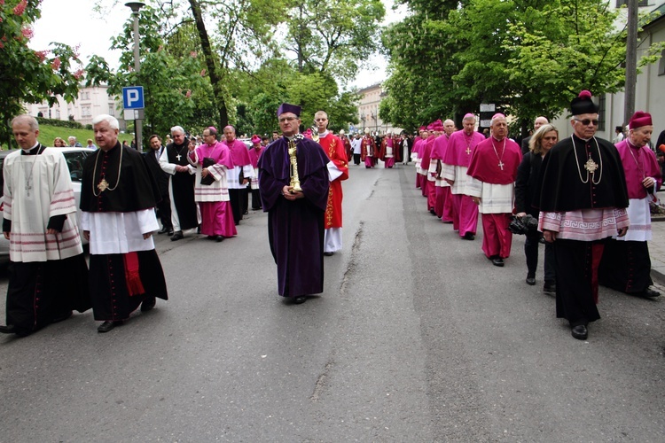 Procesja z Wawelu na Skałkę 2019