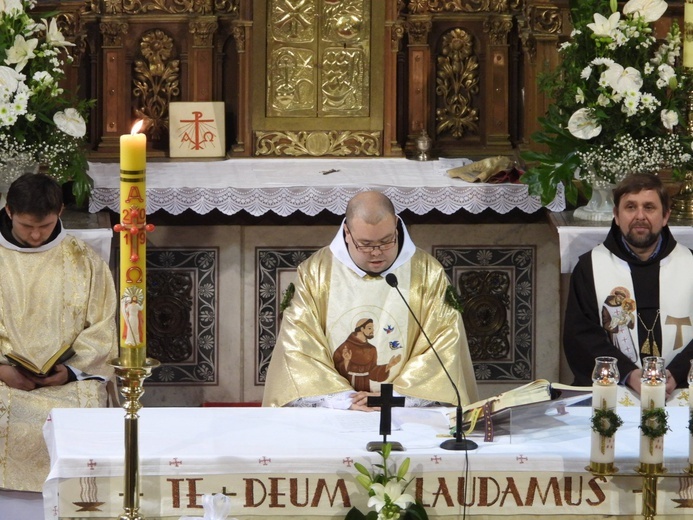 Święcenia i prymicje w kłodzkiej parafii - cz. 01