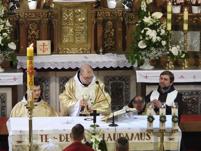 Święcenia i prymicje w kłodzkiej parafii - cz. 01