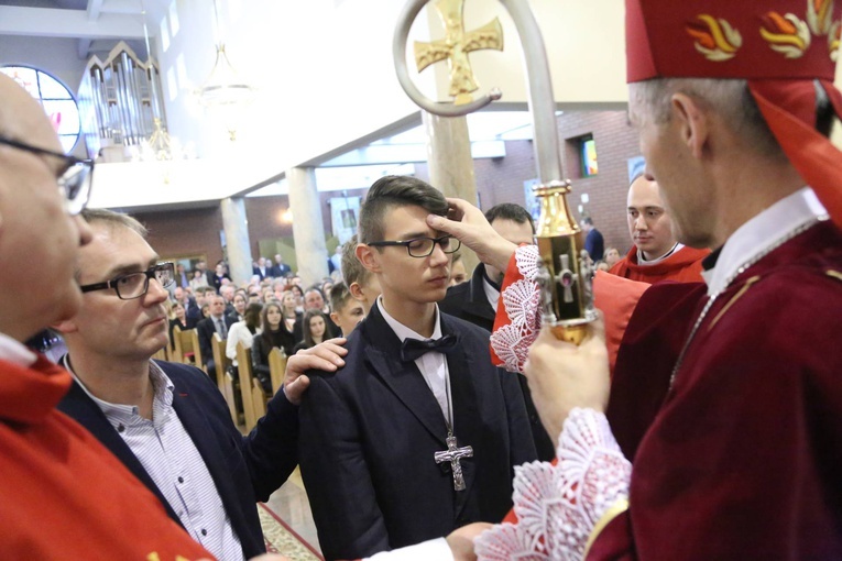 Bierzmowanie w Strzelcach Wielkich