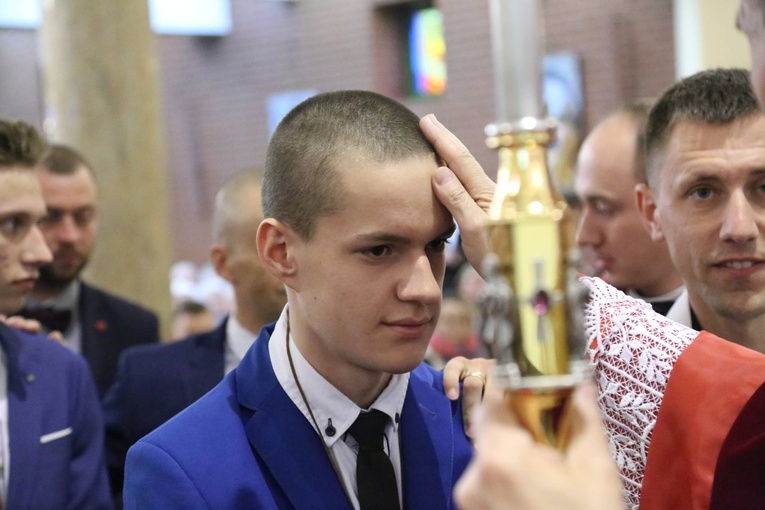 Bierzmowanie w Strzelcach Wielkich