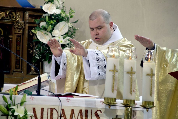 Święcenia i prymicje w kłodzkiej parafii - cz. 02