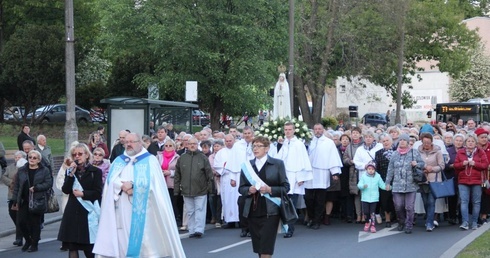 Modlitwa za miasto i zawierzenie Maryi