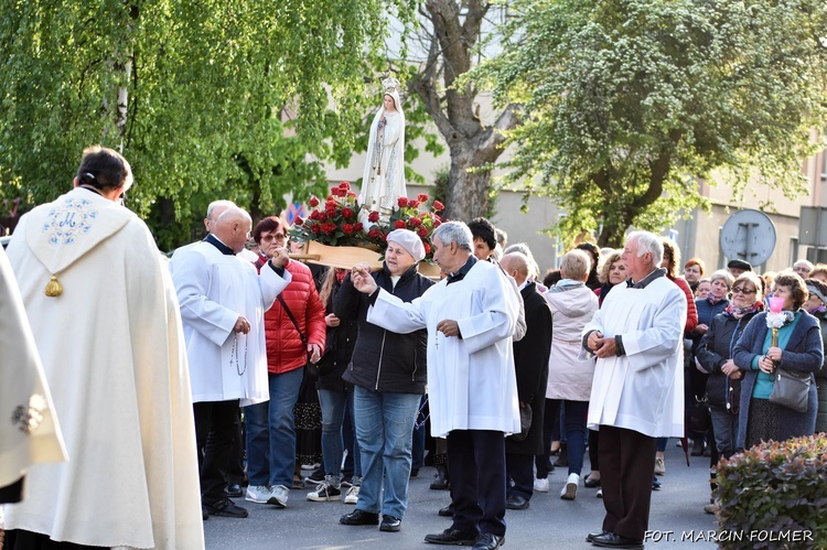 Procesja ku czci Matki Bożej Fatimskiej w Miliczu 