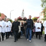 Procesja ku czci Matki Bożej Fatimskiej w Miliczu 