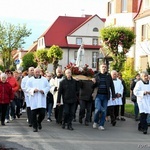 Procesja ku czci Matki Bożej Fatimskiej w Miliczu 