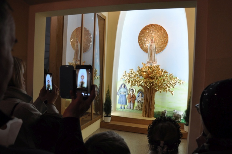 Poświęcenie kaplicy w Opolu Grudzicach