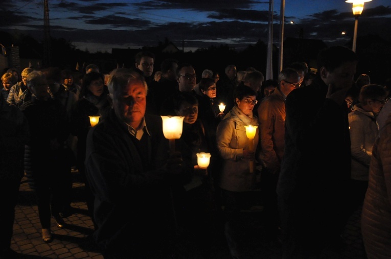 Poświęcenie kaplicy w Opolu Grudzicach