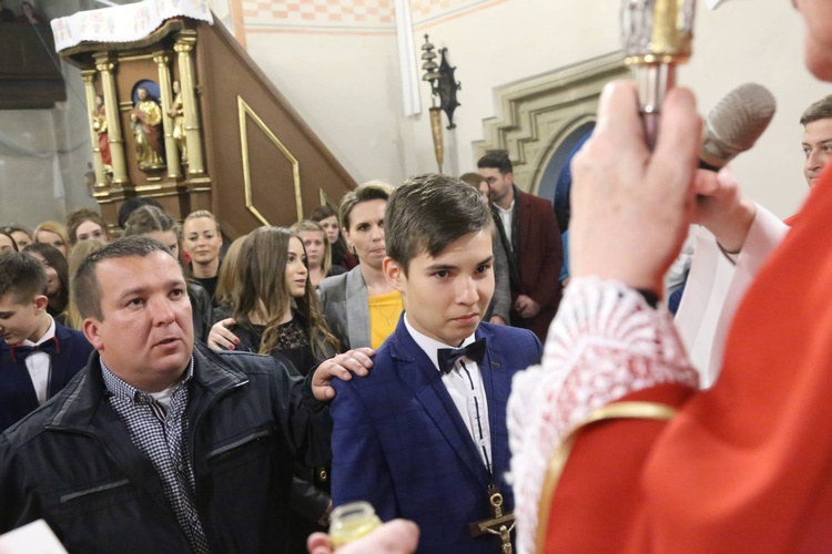 Bierzmowanie w Dębnie