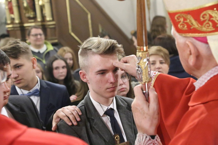 Bierzmowanie w Dębnie