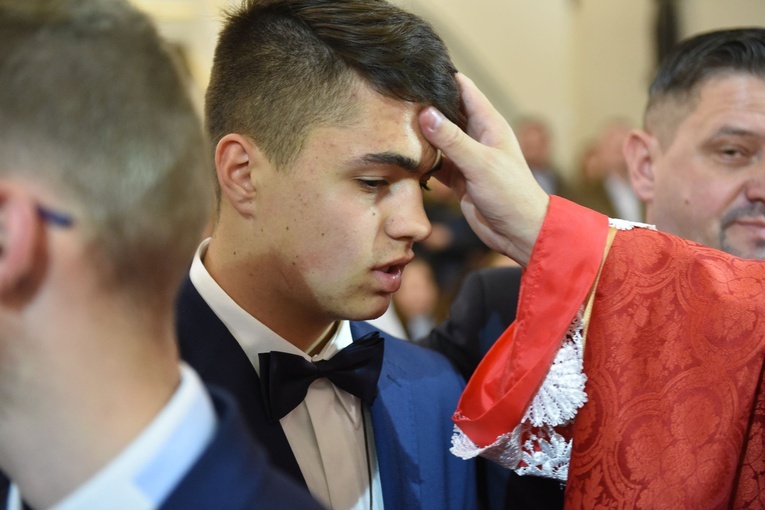 Bierzmowanie w Podegrodziu