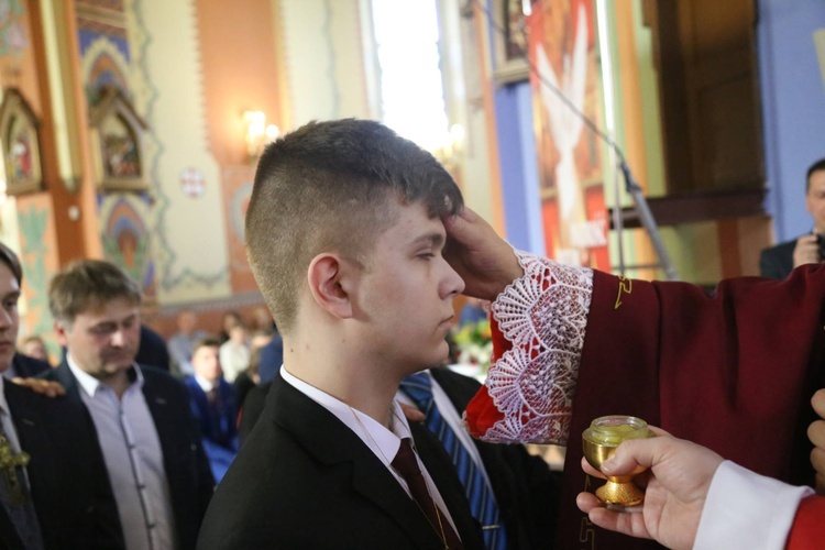 Bierzmowanie w Biegonicach