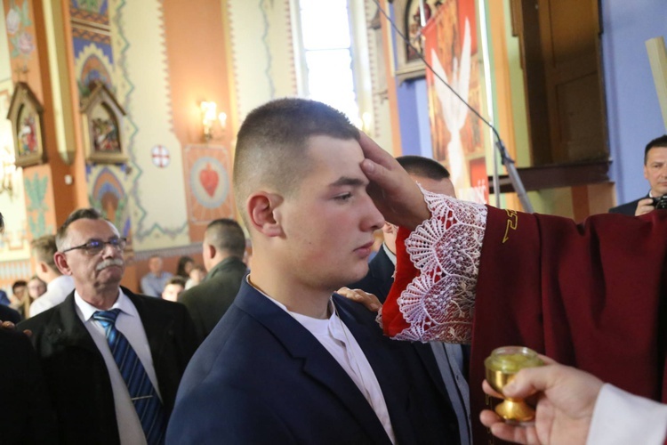 Bierzmowanie w Biegonicach