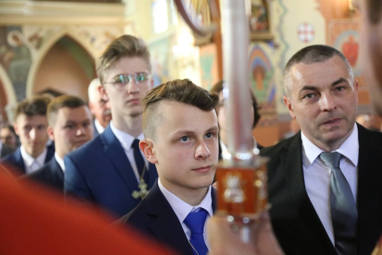 Bierzmowanie w Biegonicach