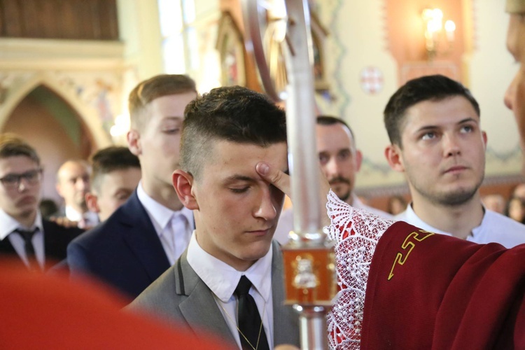 Bierzmowanie w Biegonicach