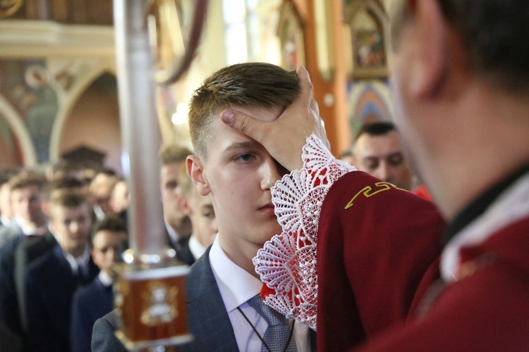 Bierzmowanie w Biegonicach