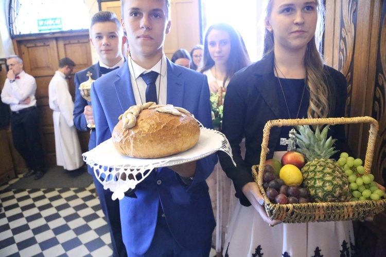 Bierzmowanie w Starym Sączu