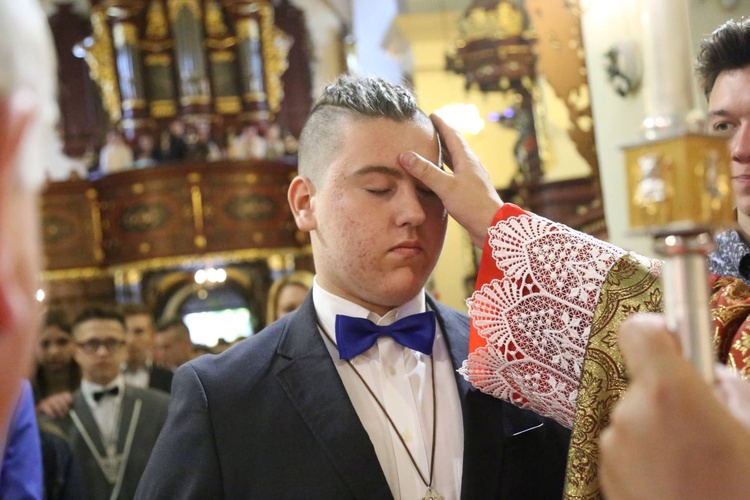 Bierzmowanie w Starym Sączu