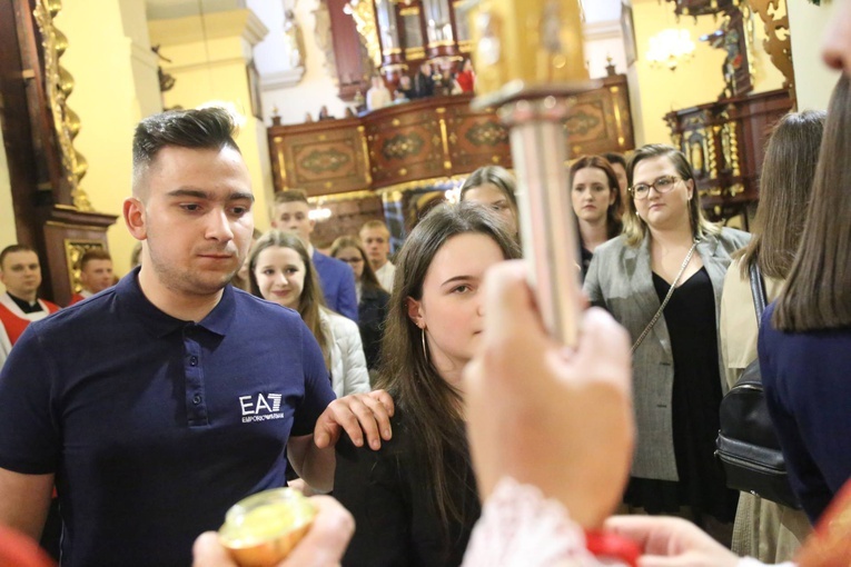 Bierzmowanie w Starym Sączu