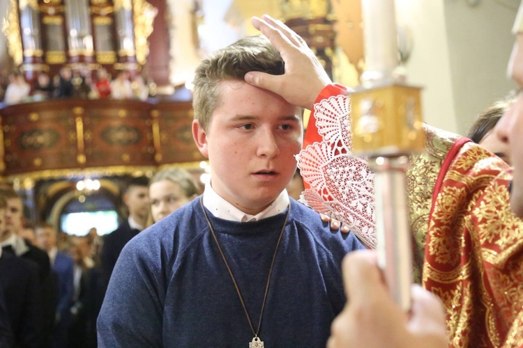 Bierzmowanie w Starym Sączu
