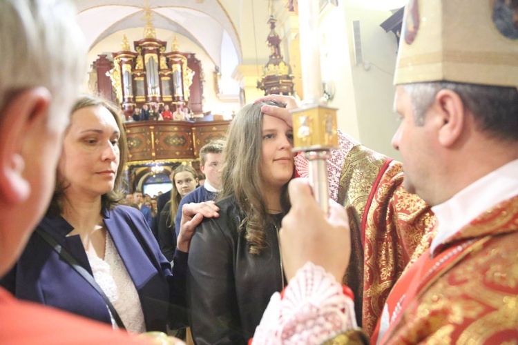 Bierzmowanie w Starym Sączu