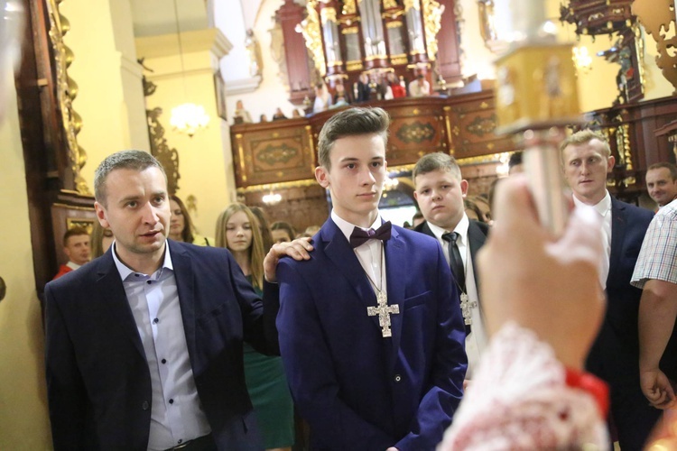 Bierzmowanie w Starym Sączu