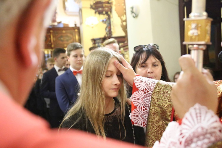 Bierzmowanie w Starym Sączu