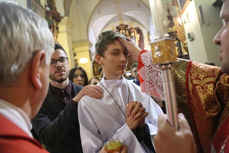 Bierzmowanie w Starym Sączu