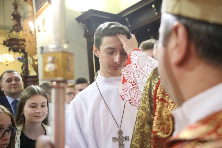 Bierzmowanie w Starym Sączu