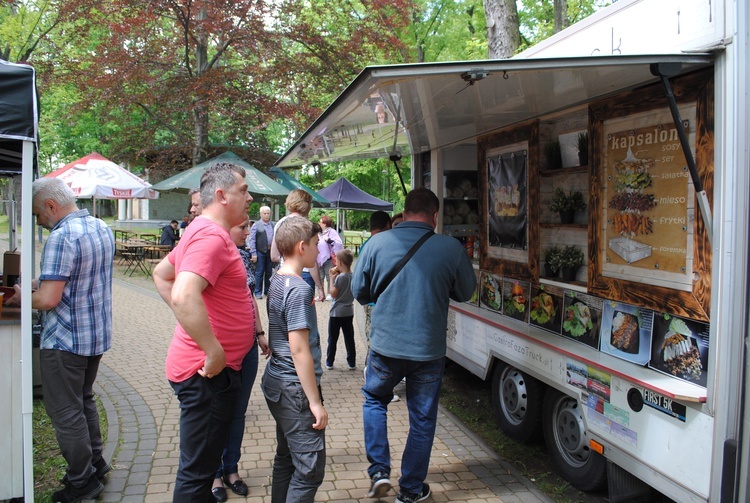 Food trucki w Nisku