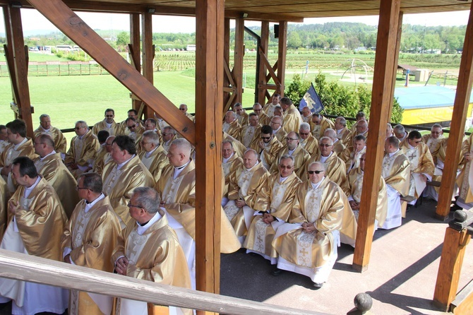 Pielgrzymka Akcji Katolickiej do Starego Sącza