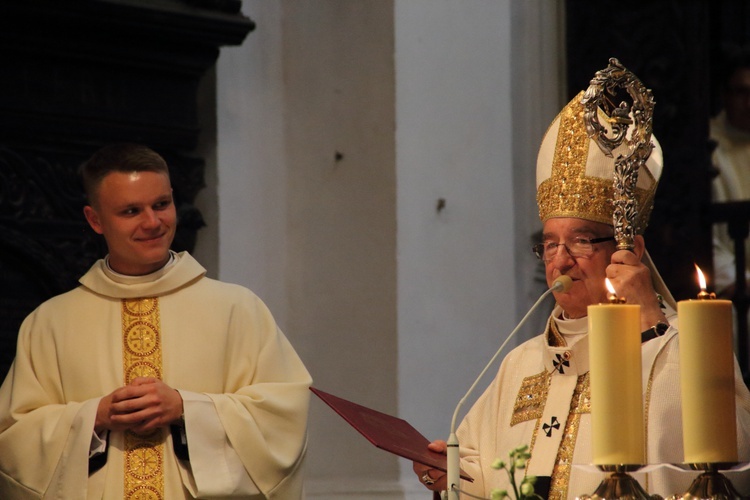 Święcenia prezbiterów w archikatedrze oliwskiej