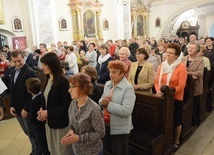 Na Górę św. Anny pielgrzymowali modlący się za księży