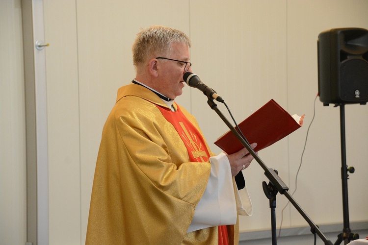 Opole. Pierwsza Eucharystia w parafii św. Jana Pawła II