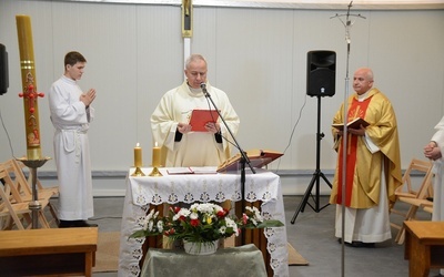 Opole. Pierwsza Eucharystia w parafii św. Jana Pawła II