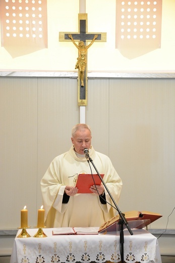 Opole. Pierwsza Eucharystia w parafii św. Jana Pawła II