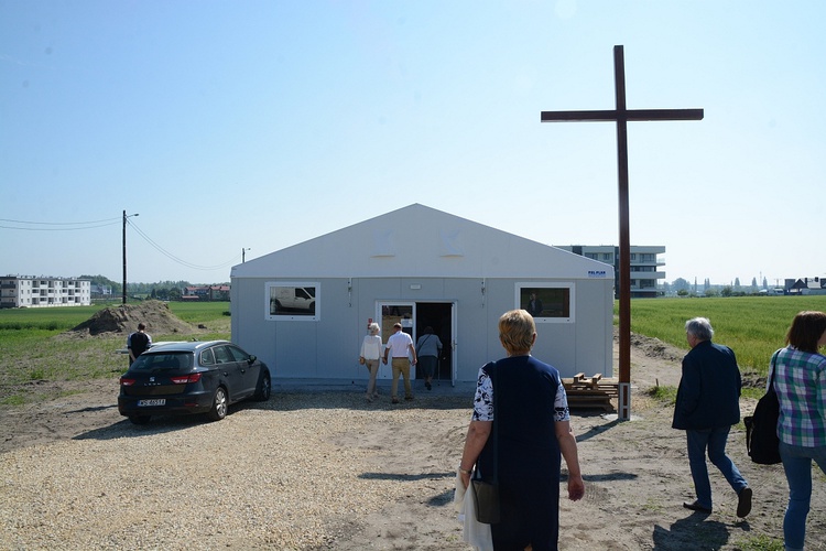 Opole. Pierwsza Eucharystia w parafii św. Jana Pawła II