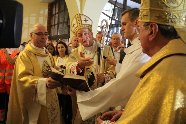 Ogłoszenie sanktuarium św. Rity w Nowym Sączu