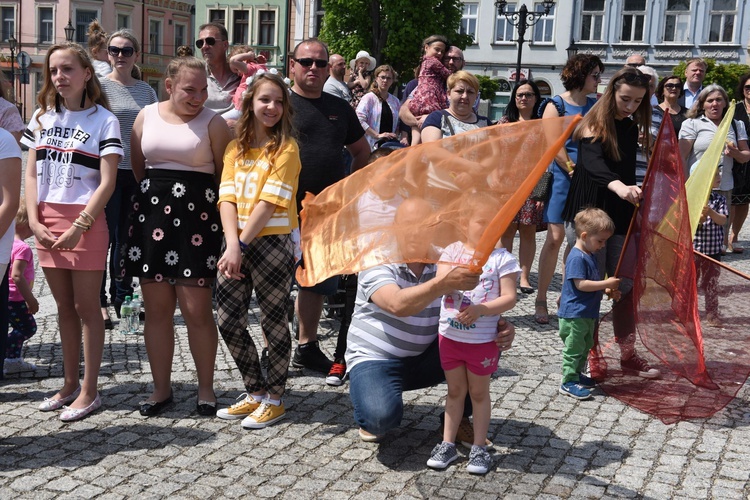 Brzeskie tańce dla Jana Pawła II i Lilli Sztyler