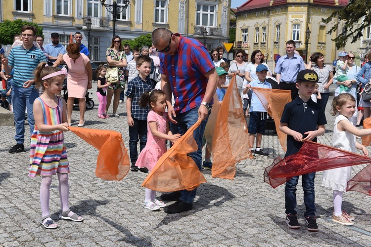 Brzeskie tańce dla Jana Pawła II i Lilli Sztyler