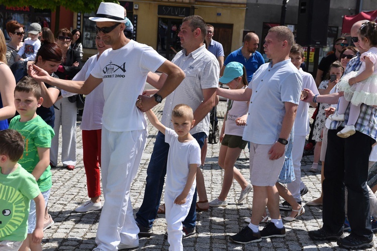 Brzeskie tańce dla Jana Pawła II i Lilli Sztyler