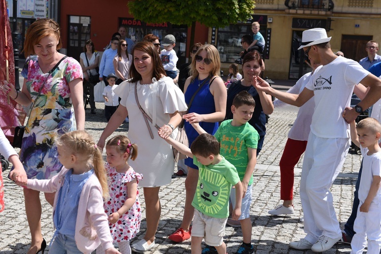 Brzeskie tańce dla Jana Pawła II i Lilli Sztyler