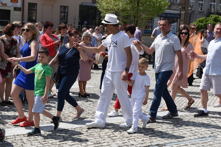 Brzeskie tańce dla Jana Pawła II i Lilli Sztyler