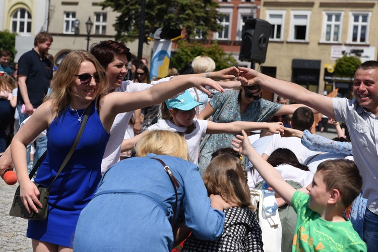 Brzeskie tańce dla Jana Pawła II i Lilli Sztyler