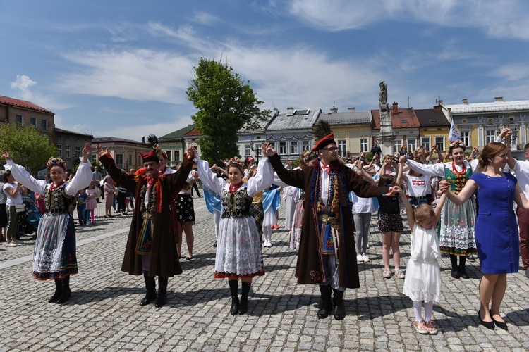 Brzeskie tańce dla Jana Pawła II i Lilli Sztyler