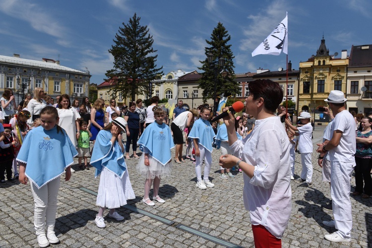 Brzeskie tańce dla Jana Pawła II i Lilli Sztyler